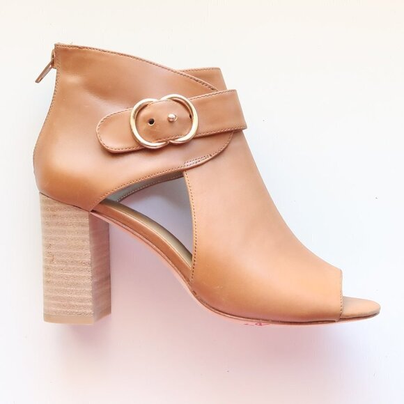 Vaneli Tan Leather Peep Toe Stacked Block Heel Bootie Shoes Ankle Boots Size 6 - Picture 9 of 16